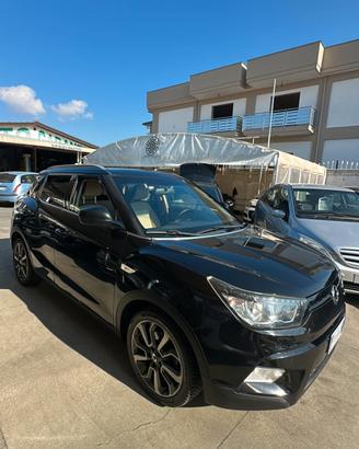 SSANGYONG TIVOLI 1,6 DIESEL 10/2015