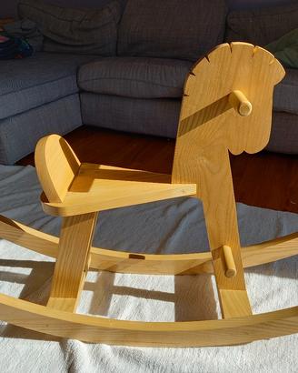 Cavallo a dondolo artigianale in LEGNO MASSELLO 