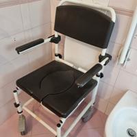Carrozzina da doccia e WC