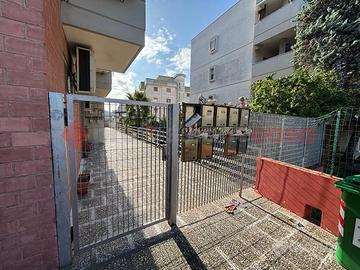 Box/Posto auto Taranto [vnz_boxVRG]