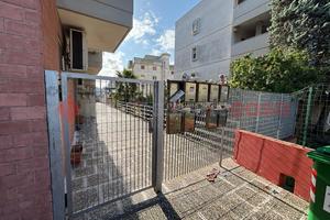 Box/Posto auto Taranto [vnz_boxVRG]