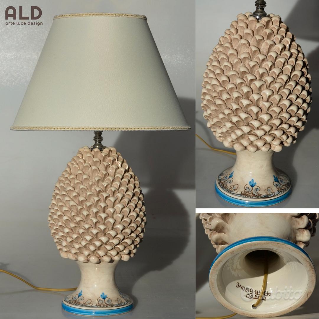 Lampada da tavolo in ceramica di Caltagirone pigna - Arredamento e  Casalinghi In vendita a Catania