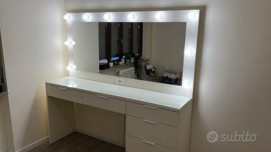 Postazione lavoro hair stylist & makeup artist