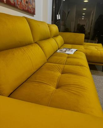 Divano design Calia Fly