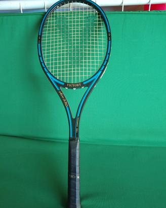 Racchetta tennis  in legno  vintage 