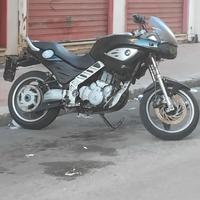 Moto bmw cs 650 s scarver
