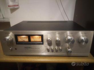 rotel ra 712