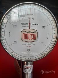 bilancia italiana macchi