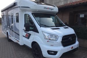 Challenger 317 GRAPHITE EDITION 165 CV CAMBIO AUTO