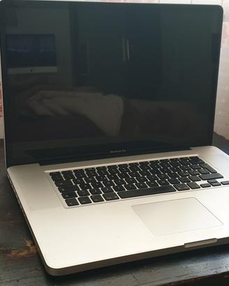 Apple Macbook Pro 17 pollicci 2011