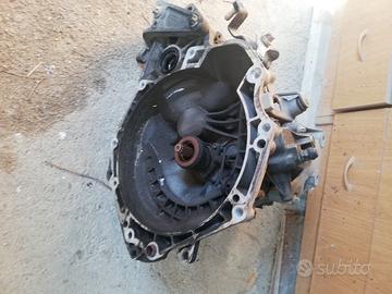 cambio opel corsa 1.4 benzina 90 cv kw66