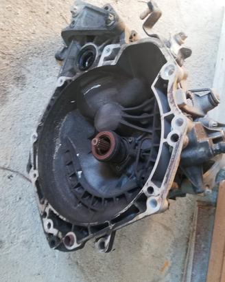 cambio opel corsa 1.4 benzina 90 cv kw66