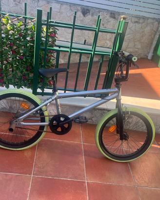 Bicicletta Bmx