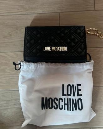 Yves Saint Laurent, Louis Vuitton, Love Moschino