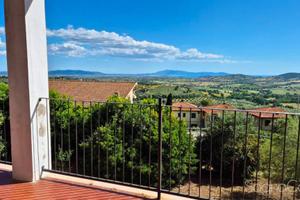 Villa di 312 m² con più di 5 locali e box auto a M