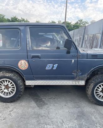 SUZUKI SAMURAI SJ413 PER RICAMBI