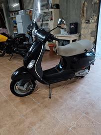 Vespa 50