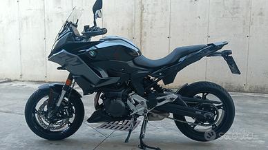 BMW F 900 XR Black Edition 02/2026 