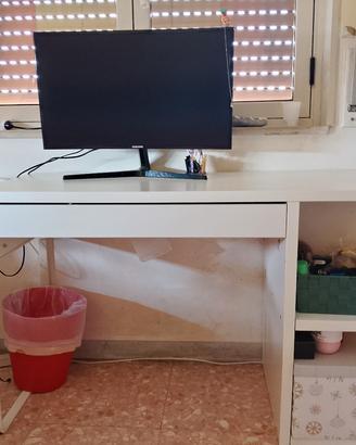 Scrivania Ikea bianca