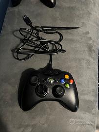 Console Xbox 360 4 GB + 2 Joypad