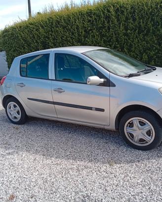 Renault Clio 1.2 5 porte GPL Confort