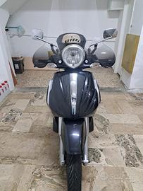BEVERLY TOURER 2009 400cc