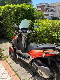 Piaggio MP3 300 LT
