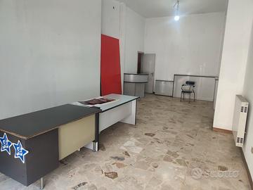 Bottega Via Matteotti Misterbianco - rif 07A