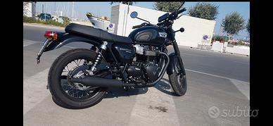Bonneville T 100 Black 05/2017