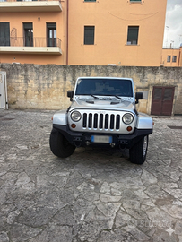 Jeep Wrangler Wrangler III 2011 2.8 crd Sahara aut