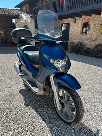 Piaggio Beverly 125