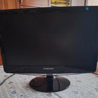 Monitor  TV LCD 19" 