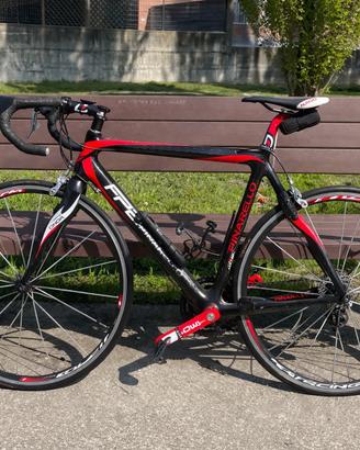 BICI DA CORSA PINARELLO FP2 CARBON