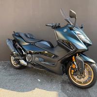 Yamaha TMAX 560 Tech max