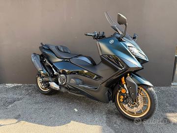 Yamaha TMAX 560 Tech max
