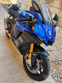 YAMAHA YZF R1 2024
