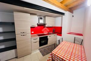 2 LOCALI A PONTE DI LEGNO