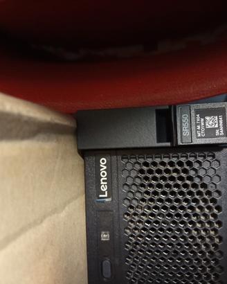 server Lenovo