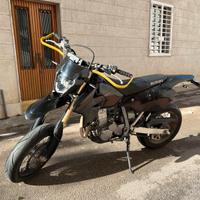Suzuki DR-Z sm 400