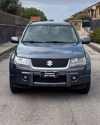 Suzuki Grand Vitara 1.9 DDiS CON GANCIO TRAINO