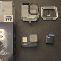 GoPro HERO 8 Black + Case Sub 60m + carica batt.