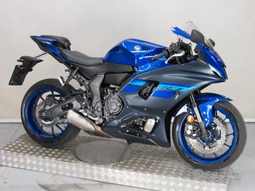 Yamaha YZF - R 7 ABS