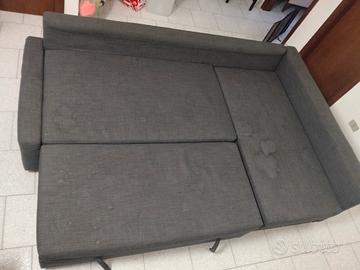 Divano- 2 Armadi-Lavatrice-Frigorifero