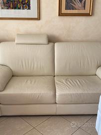 Divano due posti in pelle