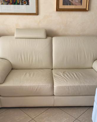 Divano due posti in pelle