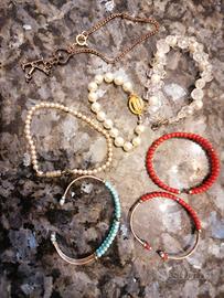 n 7 braccialetti da polso ben tenuti. lotto 710