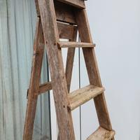 scala vintage in legno