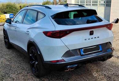 Cupra Forfentor Impluse 204 CV plugin