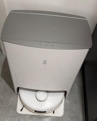 Robot aspirapolvere
