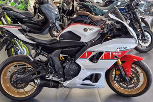 Yamaha R7 60° Anniversary 35kw 